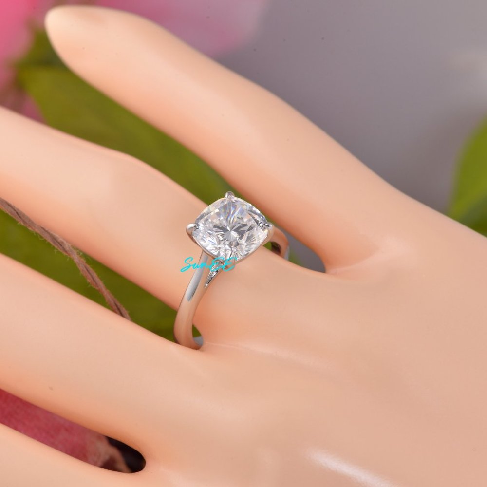 3.0CT NEW 925 STERLING SILVER CUSHION CUT WEDDING ENGAGEMENT DIAMOND RING - Picture 6 of 10